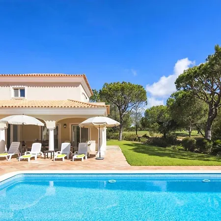 Sleeps 8 With Pool Air Con And Wifi * Quinta do Lago